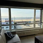 Splendid Seaview - Luxury 4 Persons At And Sea Апартаменты Остенде